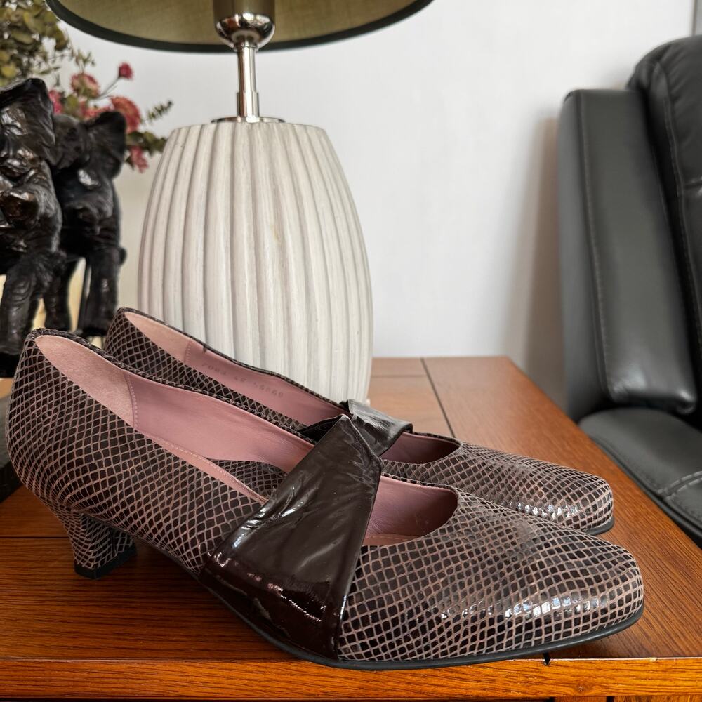BEAUTIFEEL | Mallory Leather Pumps Size 11B Comfort Shoes